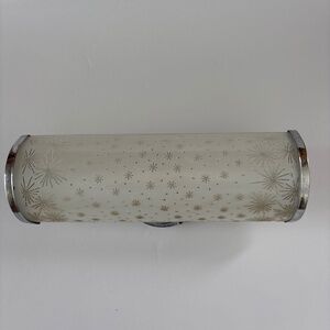 Vintage Mid Century Bathroom 2 bulb wall Light Fixture with Outlet.